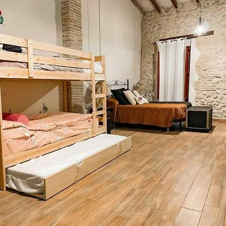 Holiday home Ca Toni. Agradable Con Chimenea .