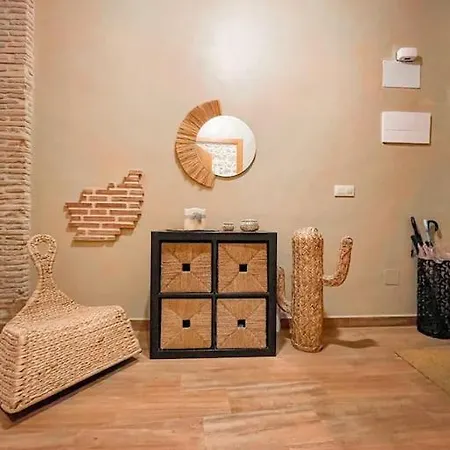 Ca Toni. Agradable Con Chimenea . Holiday home Beniarjo